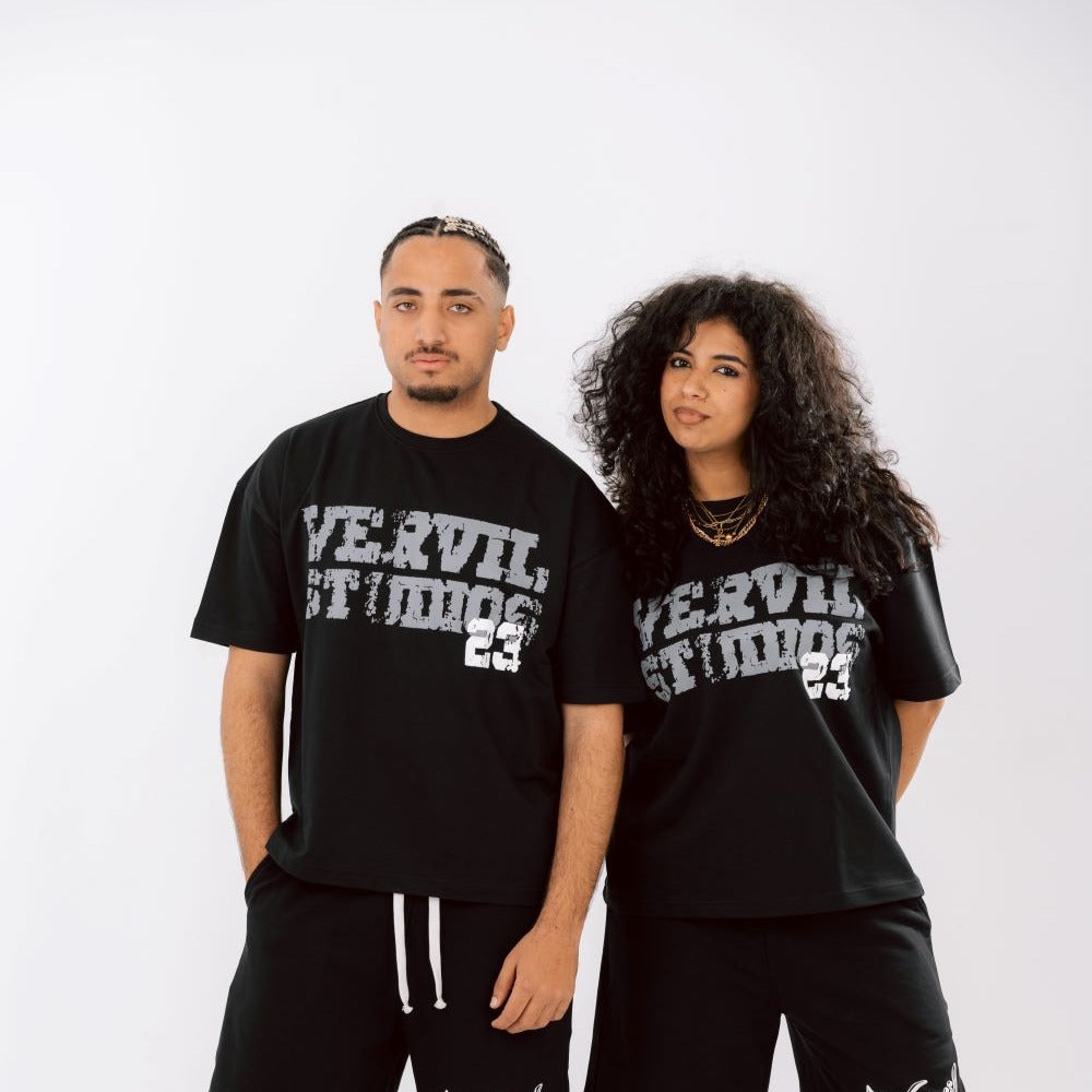 Black vervil T-SHIRT