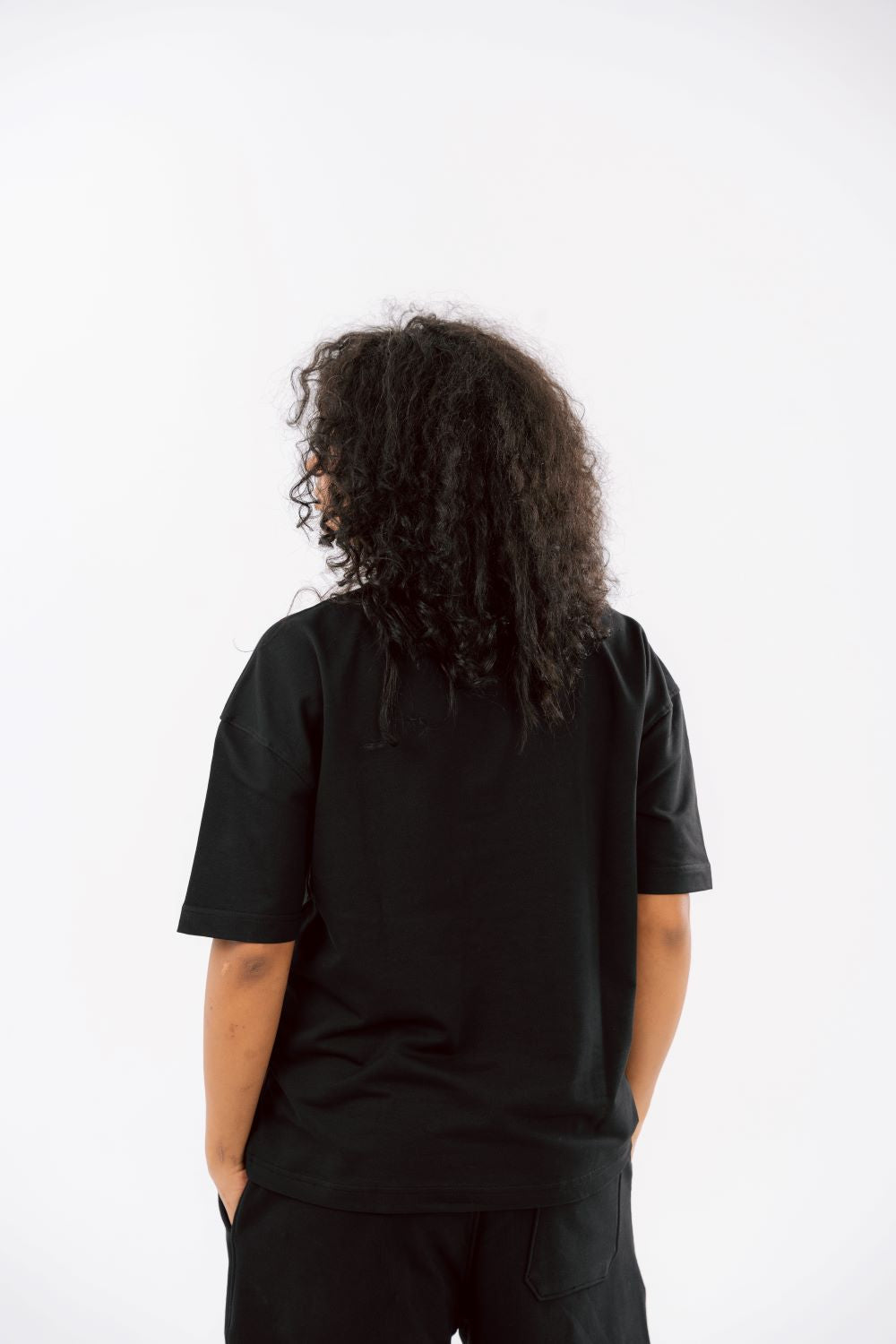 Black vervil T-SHIRT